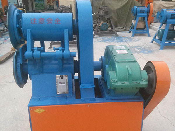 橡膠自動(dòng)切條機